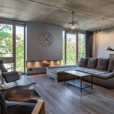 Manto Loft Style Apartment كلابيدا المظهر الخارجي الصورة